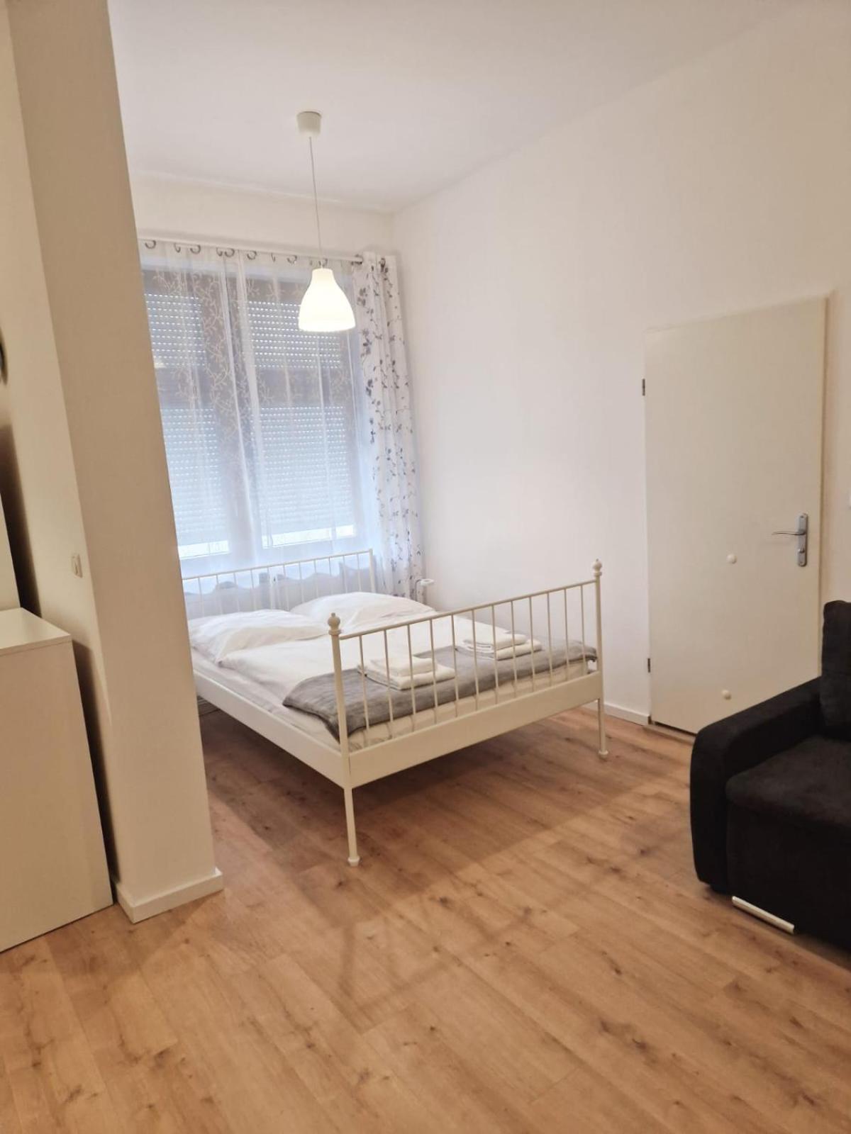 Family Studio For 4 Appartement Berlijn